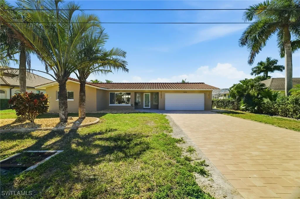 1636 SE 39th Street Cape Coral FL 33904