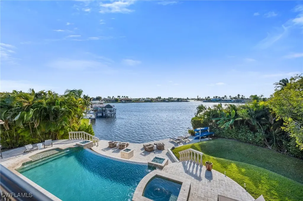 4804 Pelican Boulevard Cape Coral FL 33914