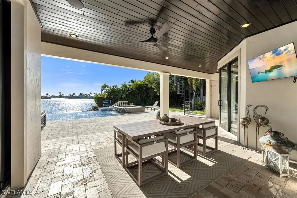 4804 Pelican Boulevard Cape Coral FL 33914