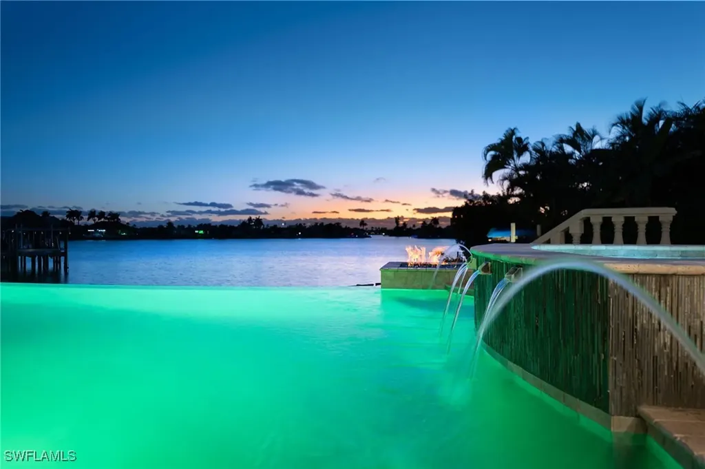 4804 Pelican Boulevard Cape Coral FL 33914