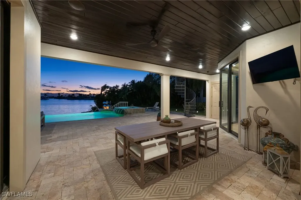 4804 Pelican Boulevard Cape Coral FL 33914