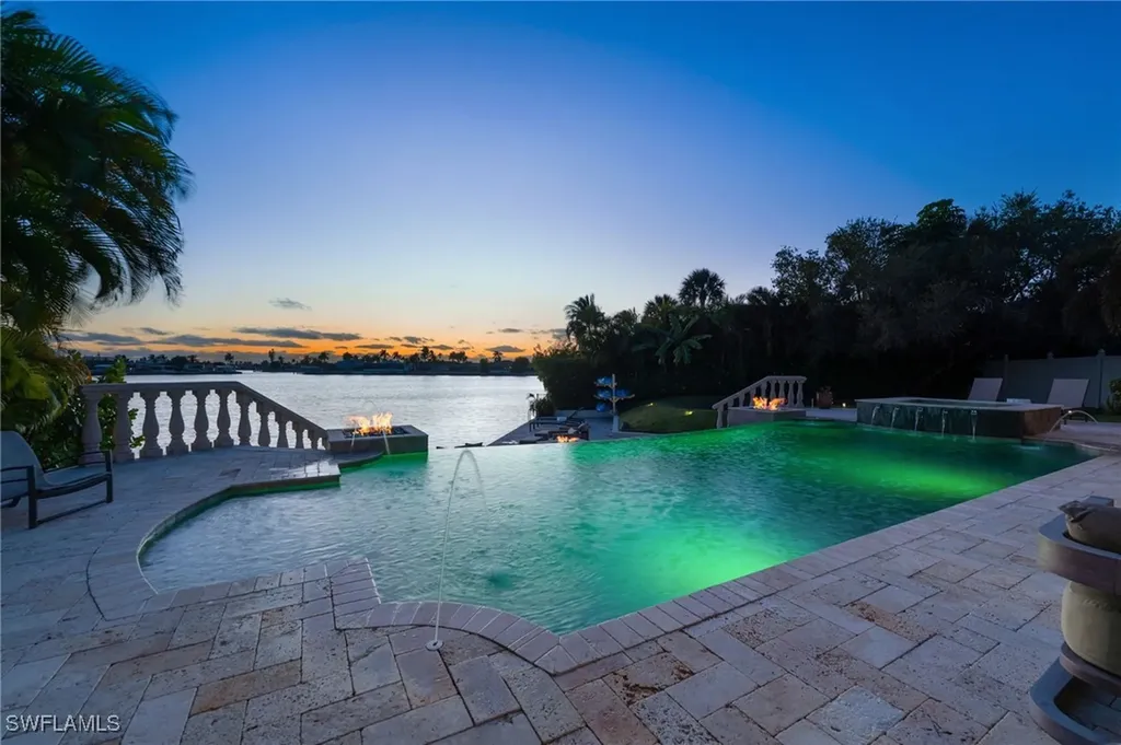 4804 Pelican Boulevard Cape Coral FL 33914