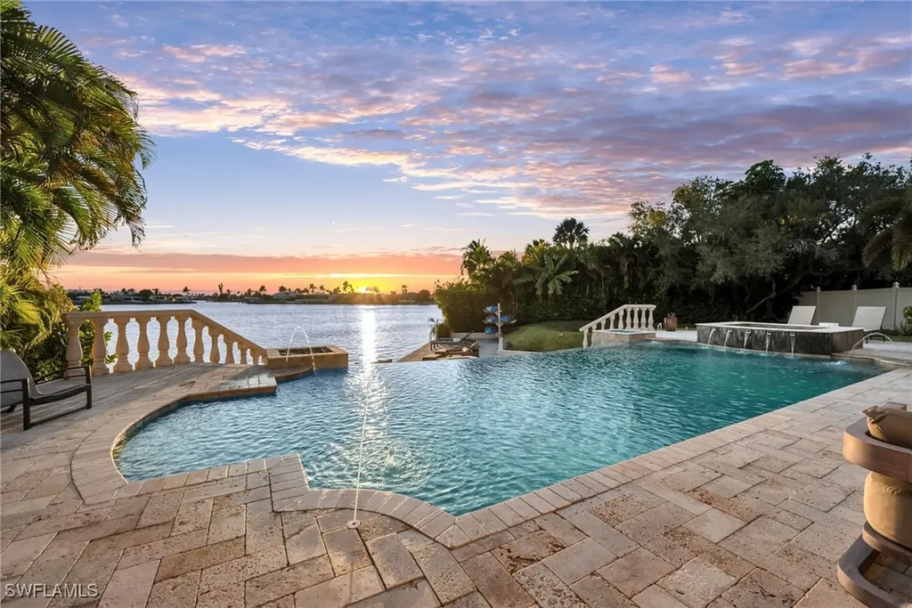 4804 Pelican Boulevard Cape Coral FL 33914