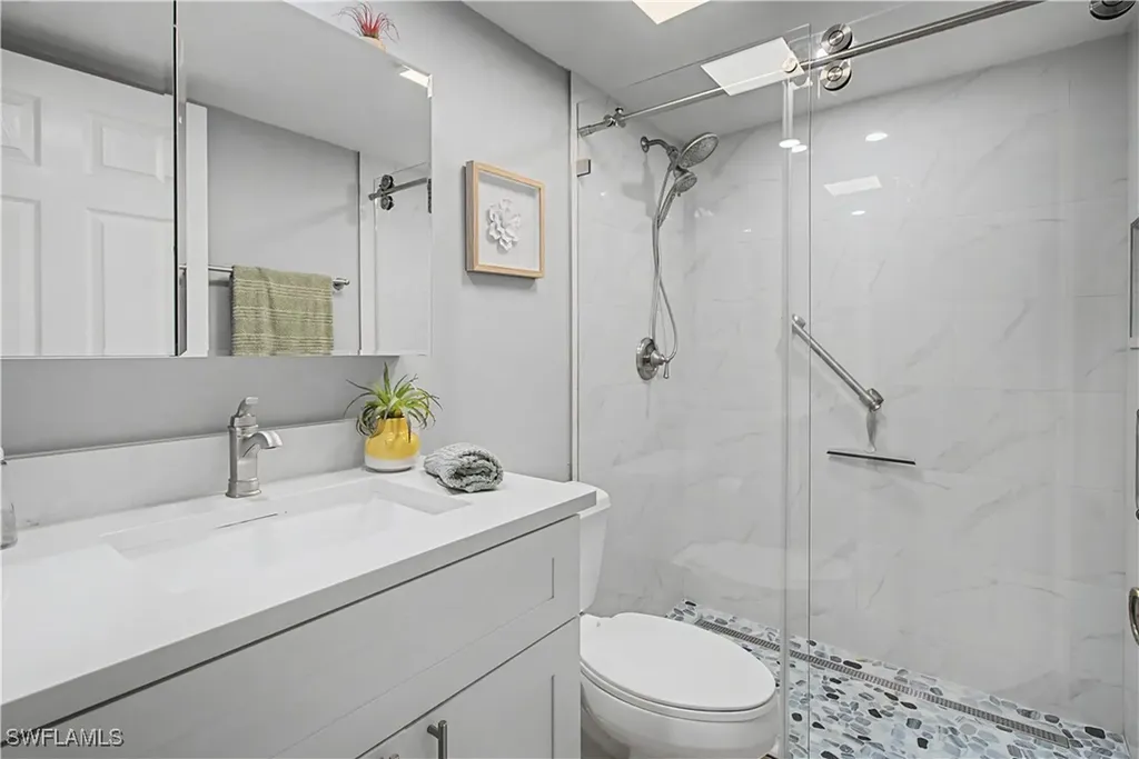 741 Landover Circle Naples FL 34104