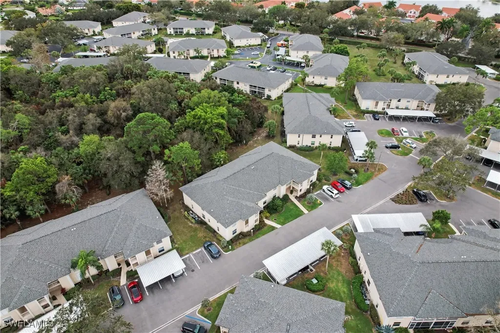 741 Landover Circle Naples FL 34104