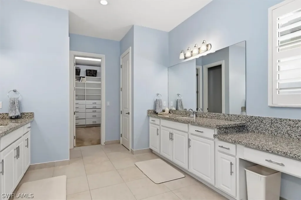 9336 Glenforest Drive Naples FL 34120