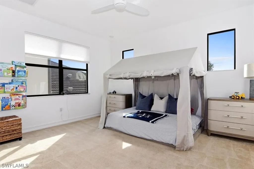 9336 Glenforest Drive Naples FL 34120