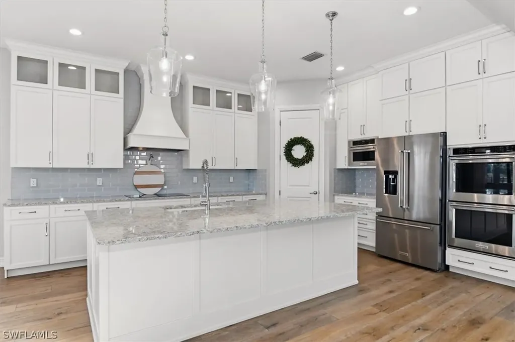 9336 Glenforest Drive Naples FL 34120