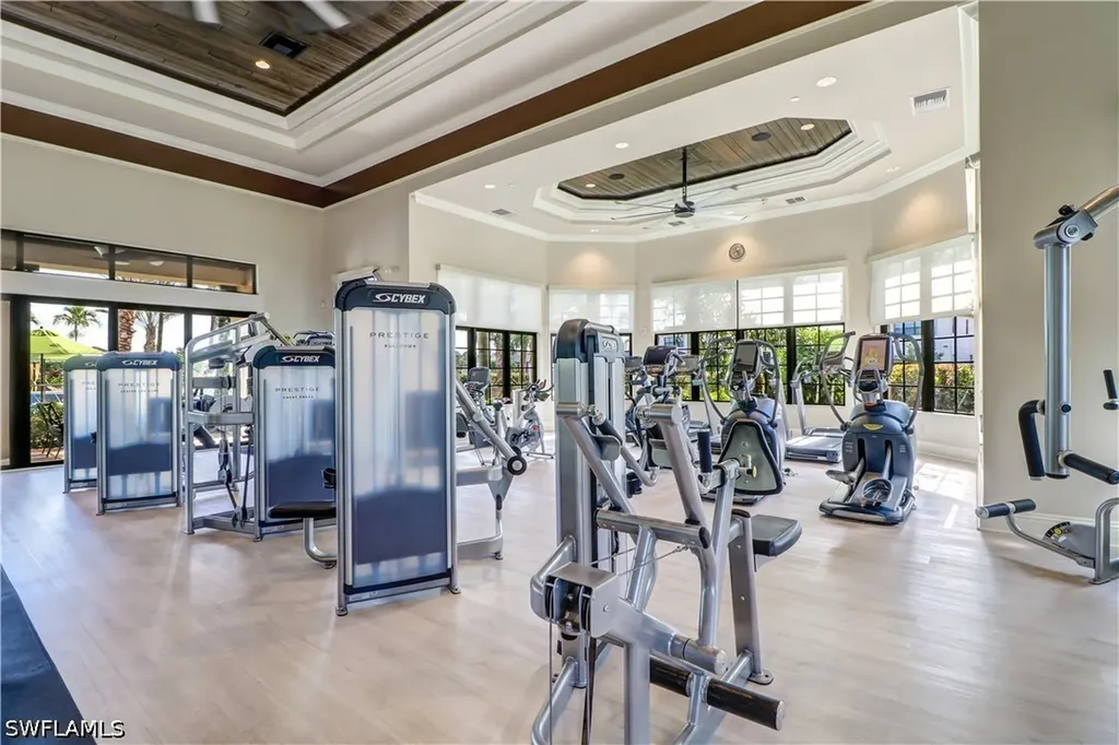 9336 Glenforest Drive Naples FL 34120