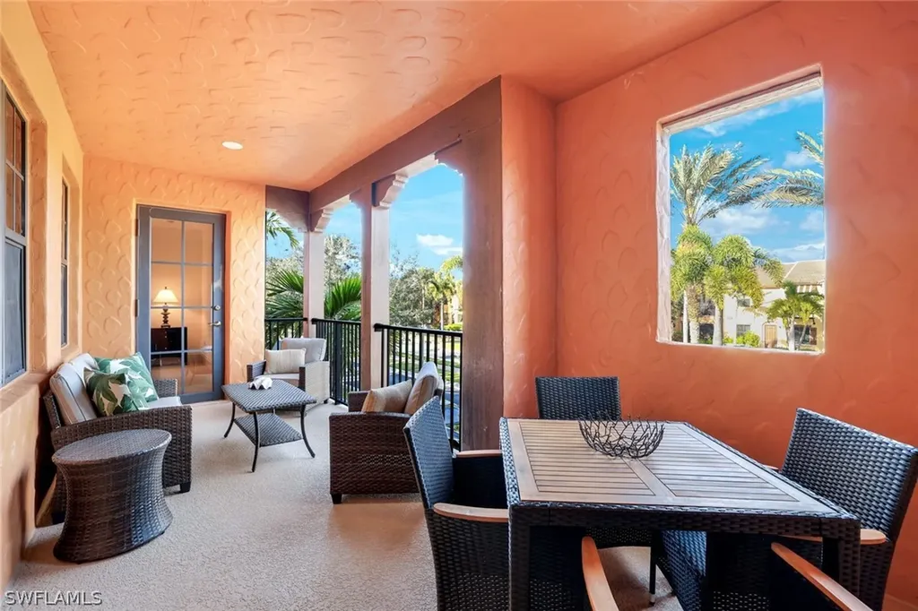 9072 Rialto Street Naples FL 34113