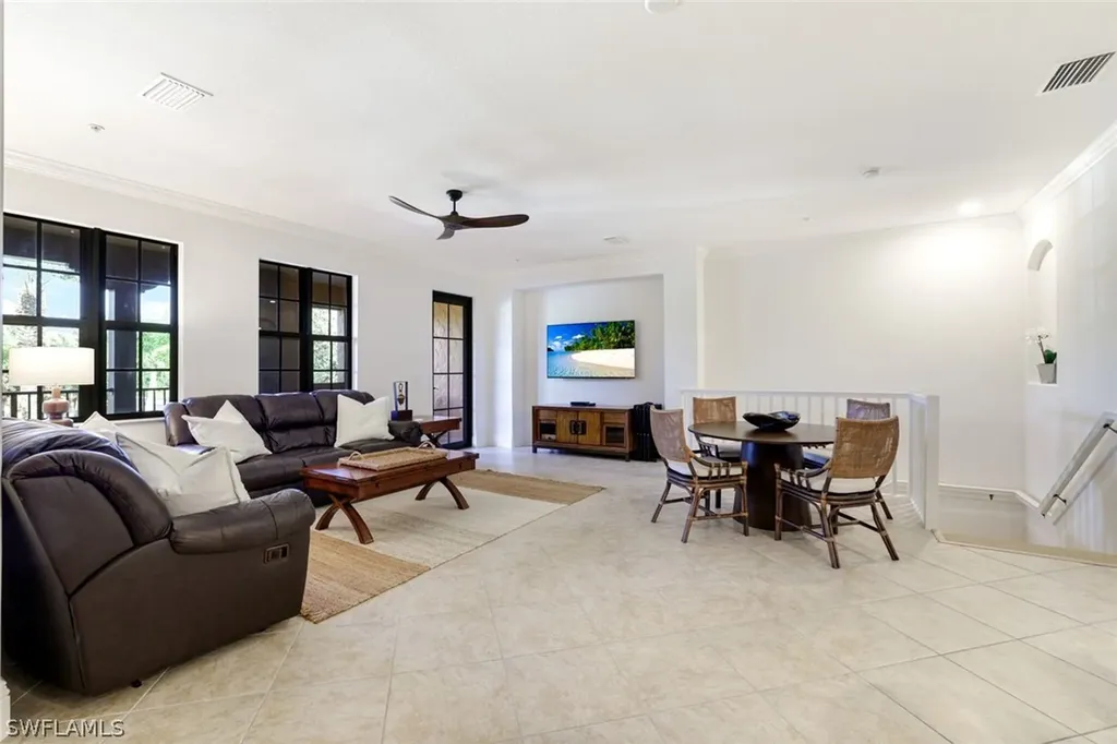 9072 Rialto Street Naples FL 34113