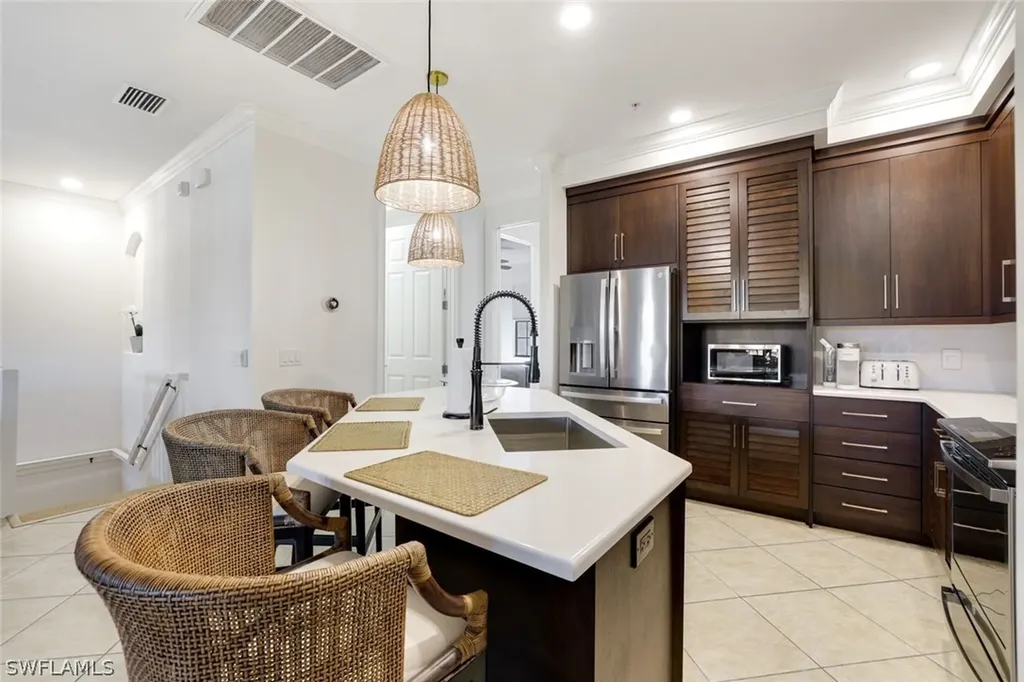 9072 Rialto Street Naples FL 34113