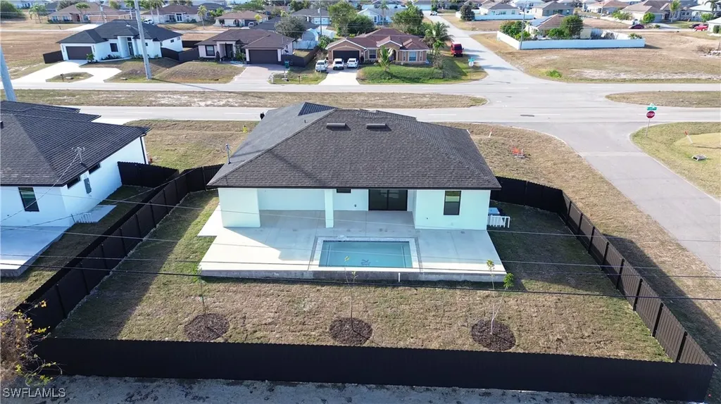 401 Kismet Parkway E Cape Coral FL 33909