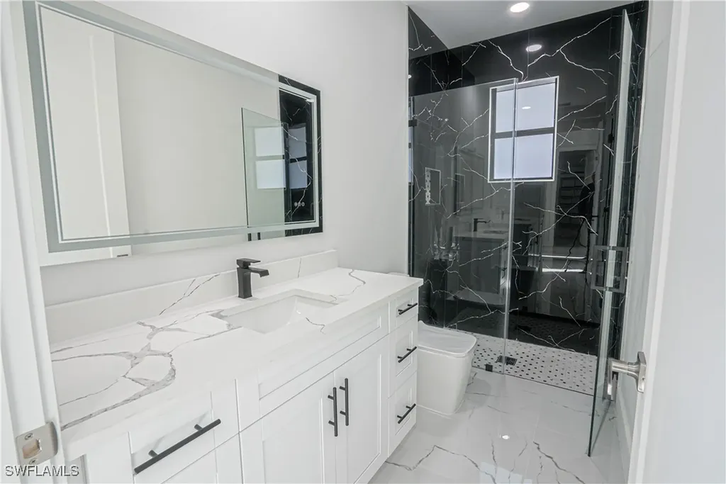 401 Kismet Parkway E Cape Coral FL 33909