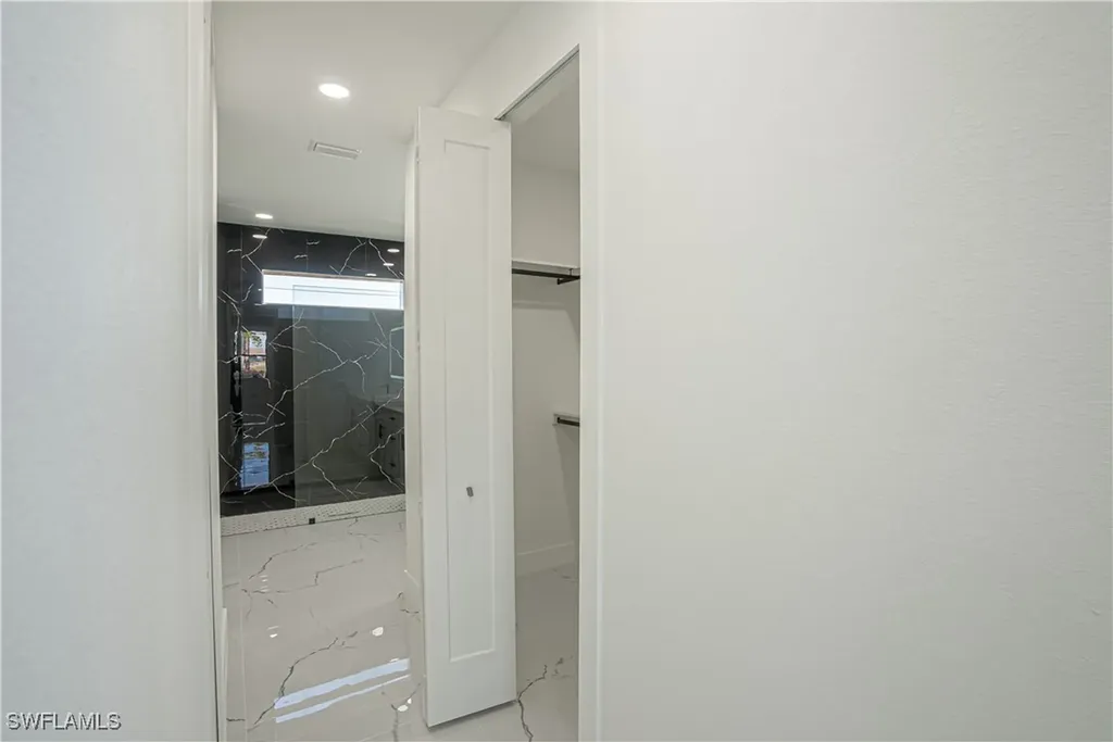 401 Kismet Parkway E Cape Coral FL 33909