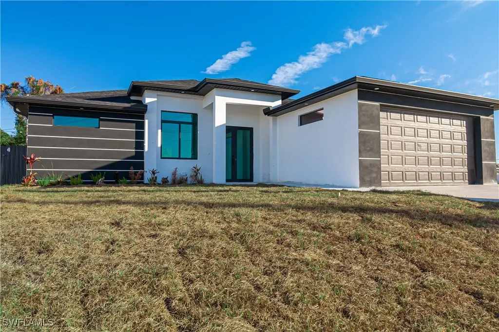 401 Kismet Parkway E Cape Coral FL 33909