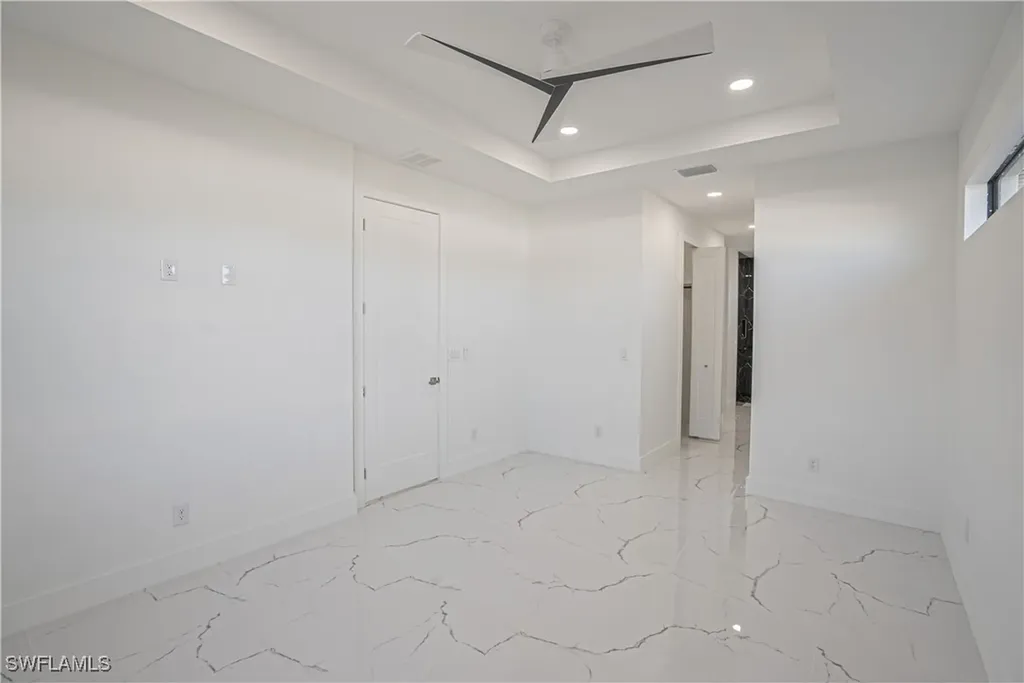 401 Kismet Parkway E Cape Coral FL 33909