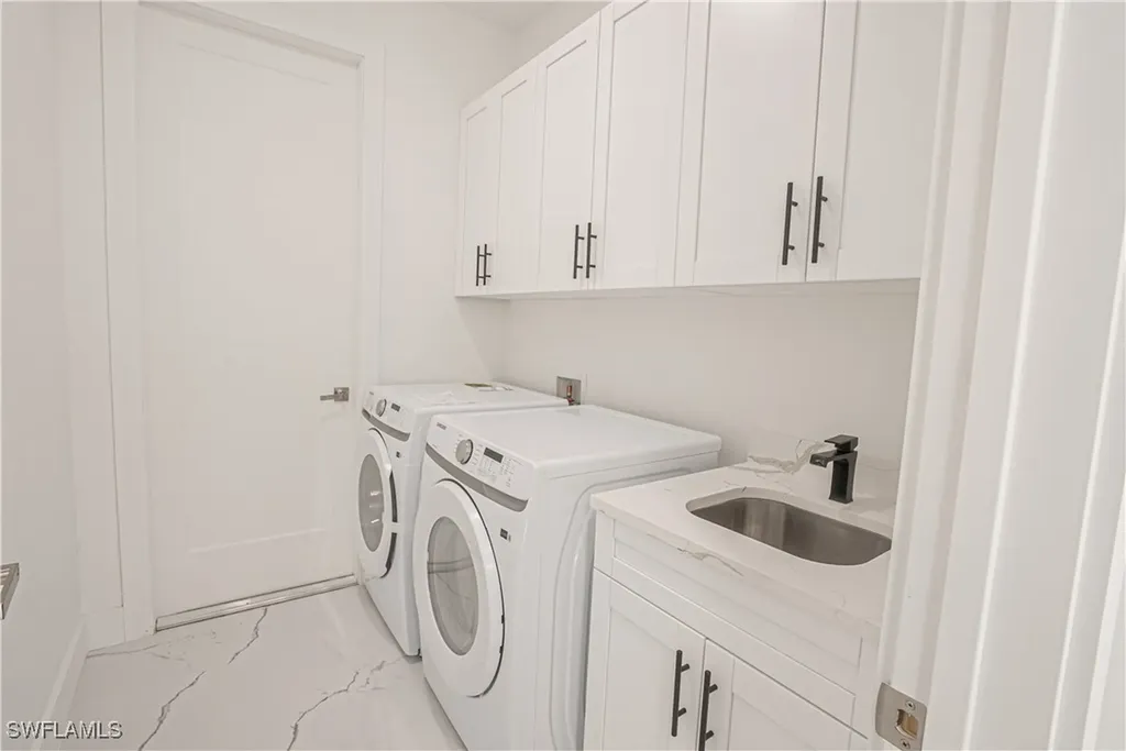 401 Kismet Parkway E Cape Coral FL 33909