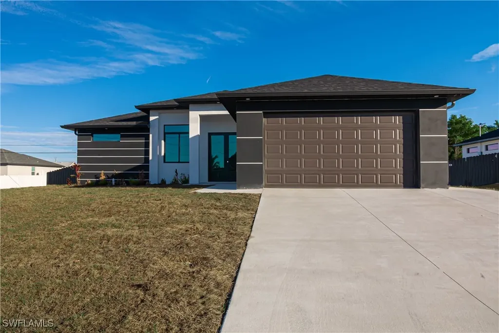 401 Kismet Parkway E Cape Coral FL 33909