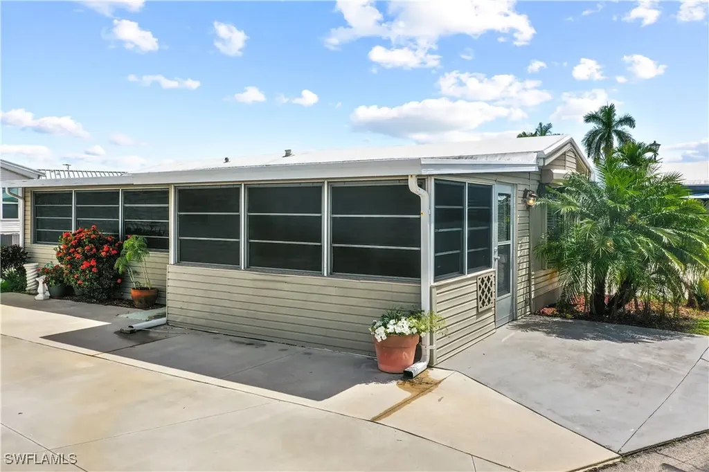 11641 Cardiff Drive Fort Myers FL 33908