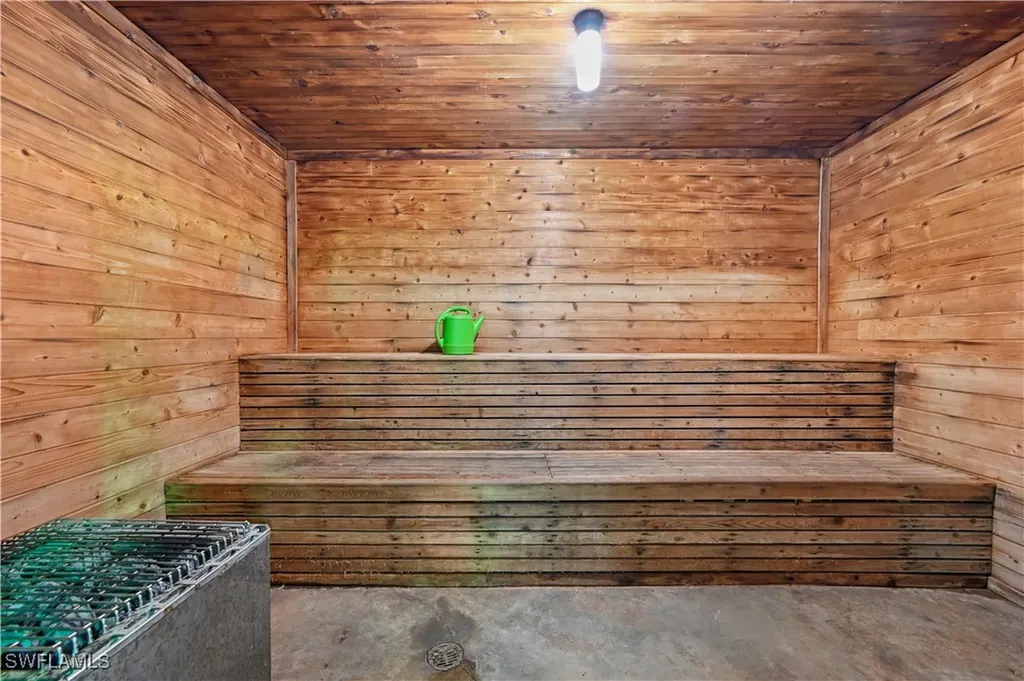 11641 Cardiff Drive Fort Myers FL 33908