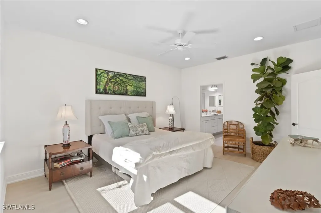 6973 Avalon Circle Naples FL 34112