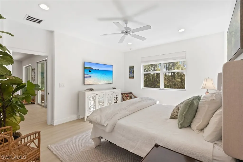 6973 Avalon Circle Naples FL 34112