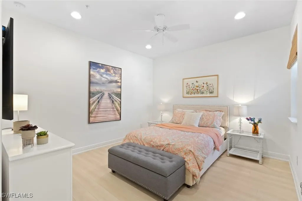 6973 Avalon Circle Naples FL 34112