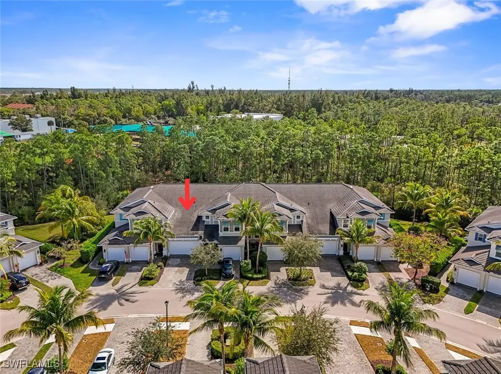 6973 Avalon Circle Naples FL 34112