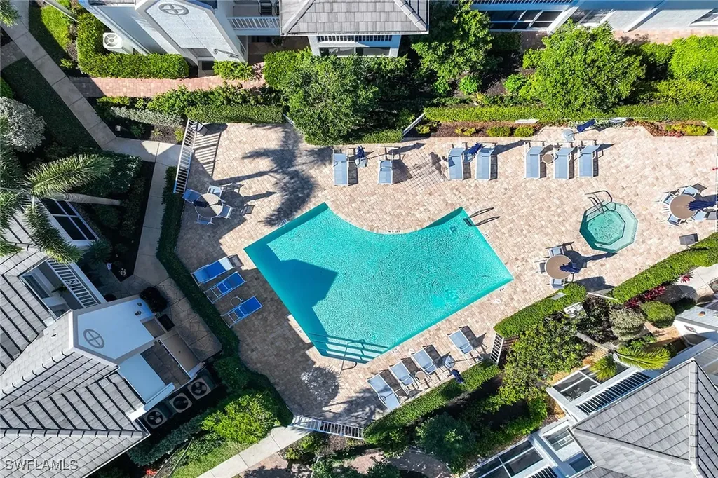 5633 Turtle Bay Drive Naples FL 34108