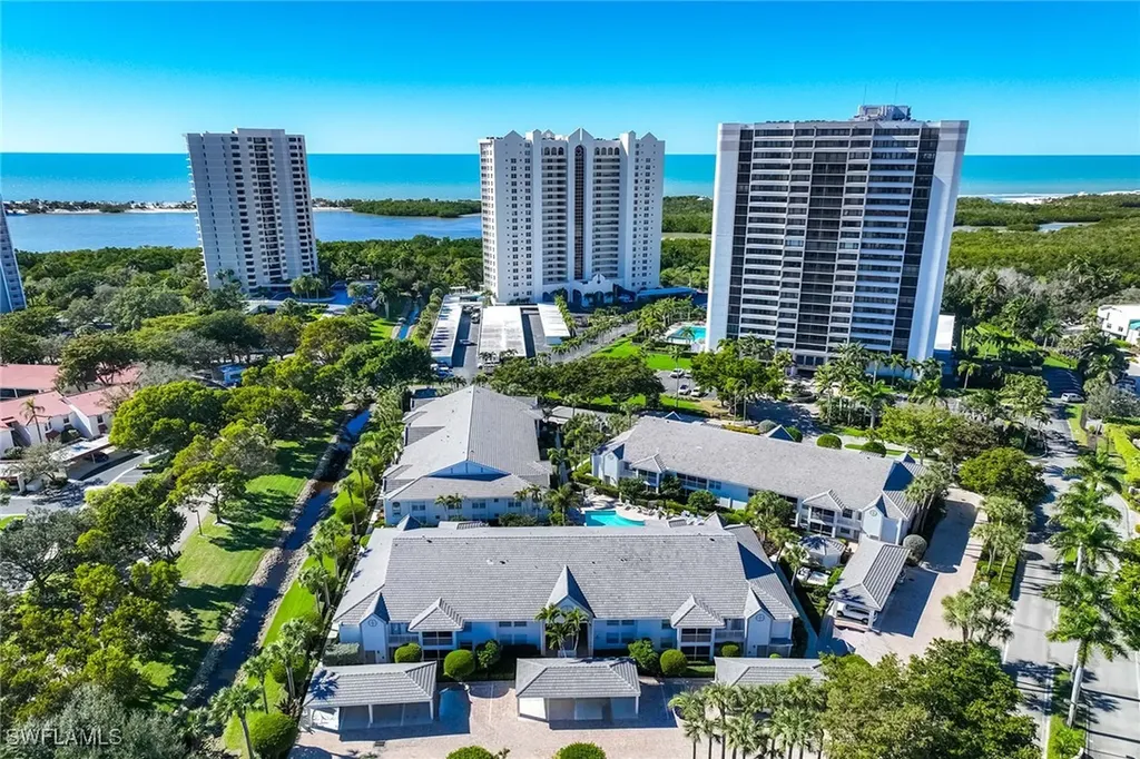 5633 Turtle Bay Drive Naples FL 34108