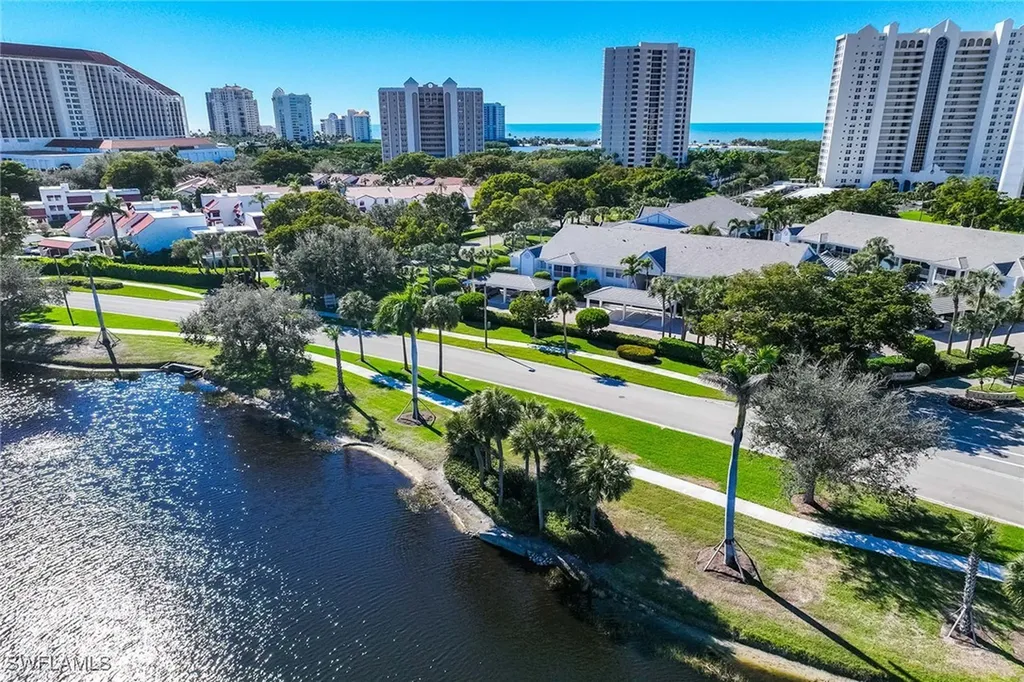 5633 Turtle Bay Drive Naples FL 34108