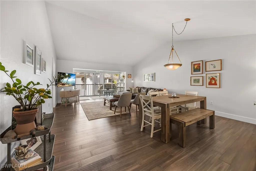 5633 Turtle Bay Drive Naples FL 34108