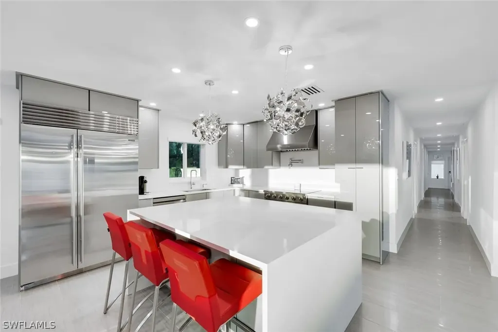 10002 Vanderbilt Drive Naples FL 34108