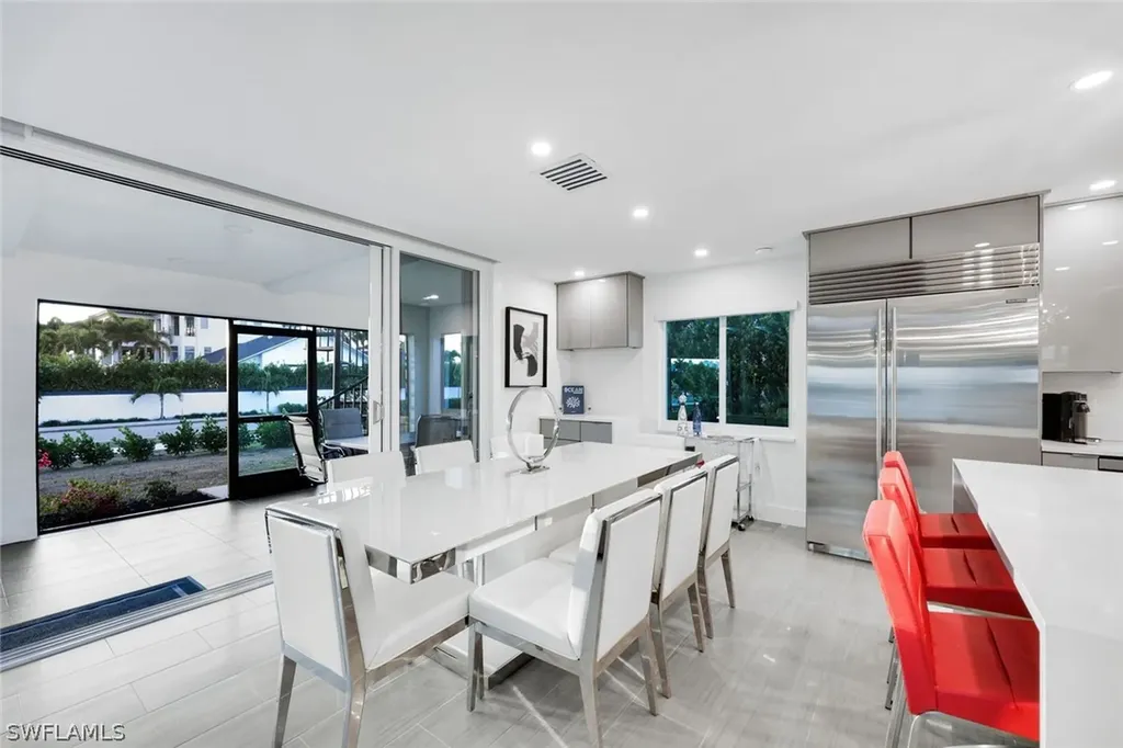 10002 Vanderbilt Drive Naples FL 34108
