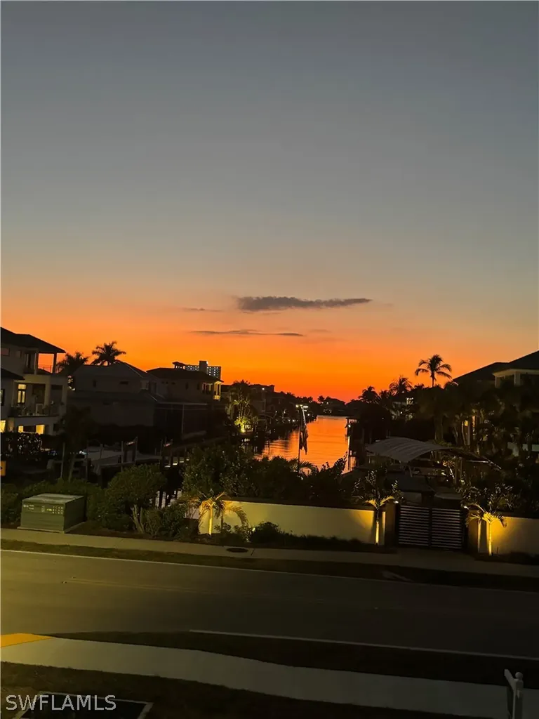 10002 Vanderbilt Drive Naples FL 34108