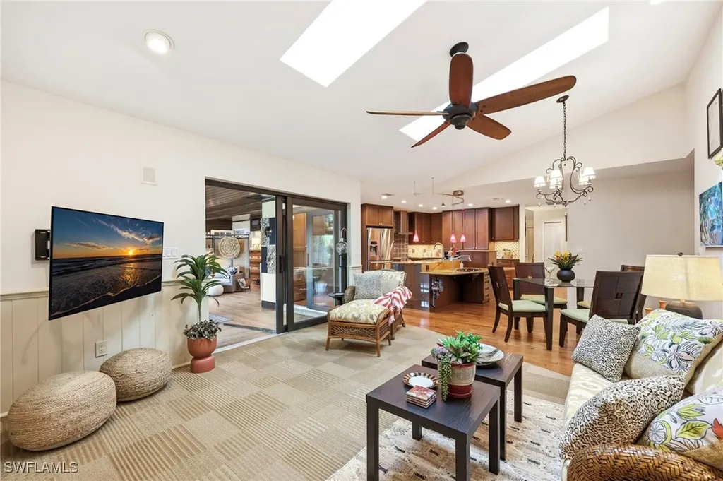 2274 Queens Way Naples FL 34112