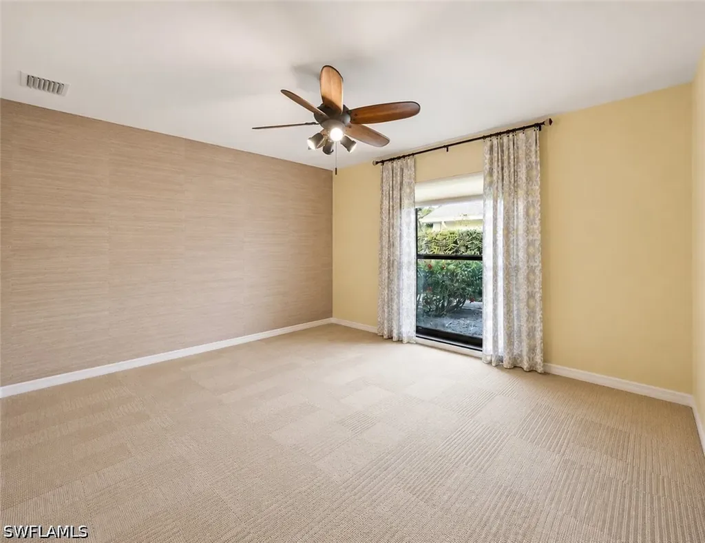 2274 Queens Way Naples FL 34112