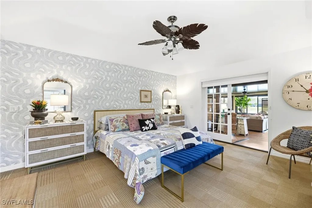 2274 Queens Way Naples FL 34112