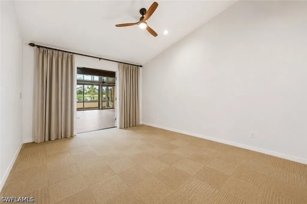 2274 Queens Way Naples FL 34112