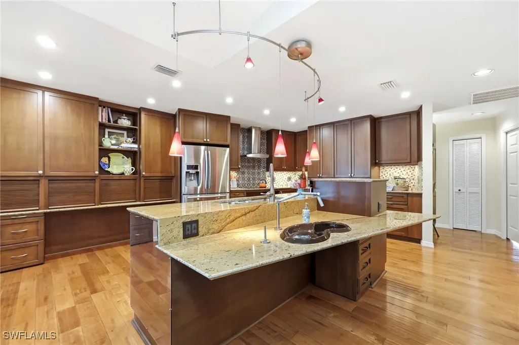 2274 Queens Way Naples FL 34112