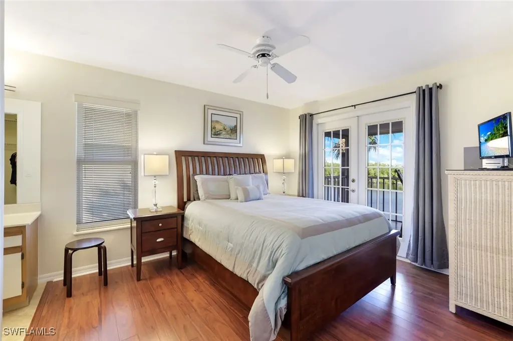 1325 Mainsail Drive Naples FL 34114