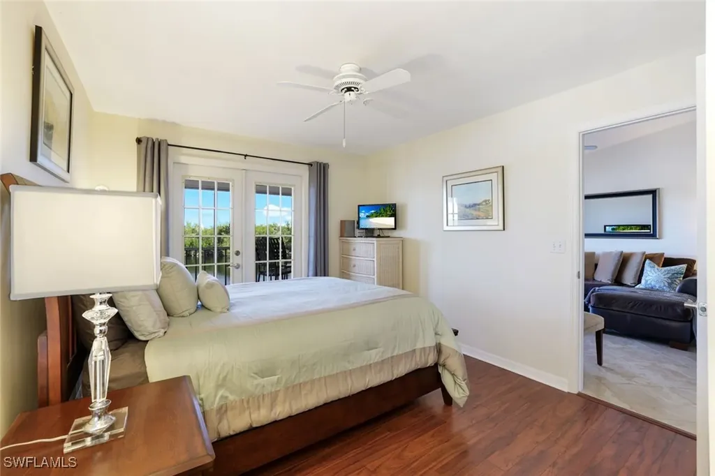 1325 Mainsail Drive Naples FL 34114