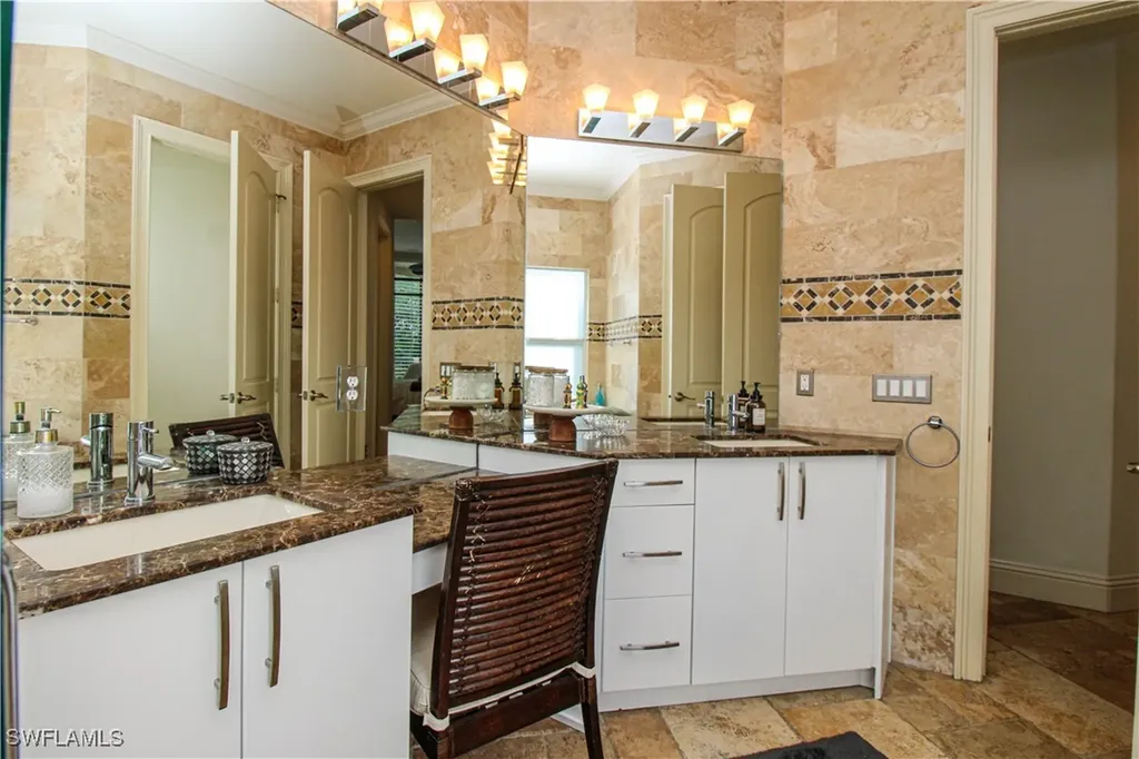 1412 Hemingway Place Naples FL 34103