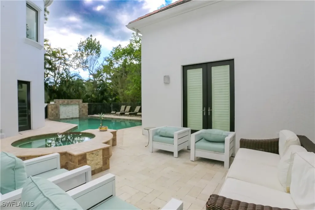 1412 Hemingway Place Naples FL 34103