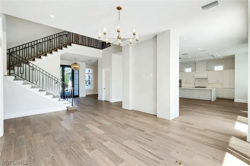 16716 Enclave Circle Naples FL 34110