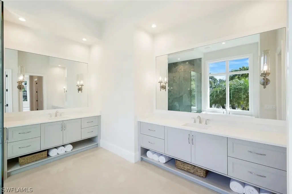 16716 Enclave Circle Naples FL 34110