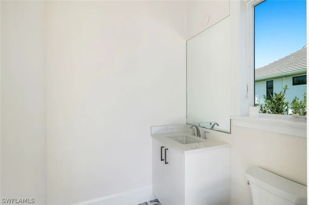 16716 Enclave Circle Naples FL 34110