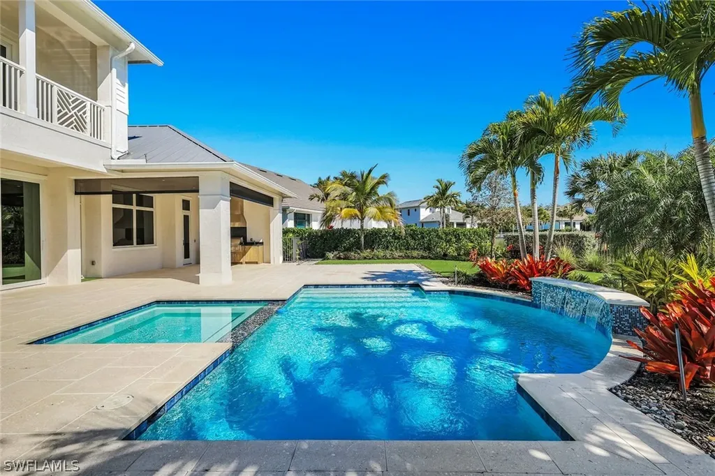 16716 Enclave Circle Naples FL 34110