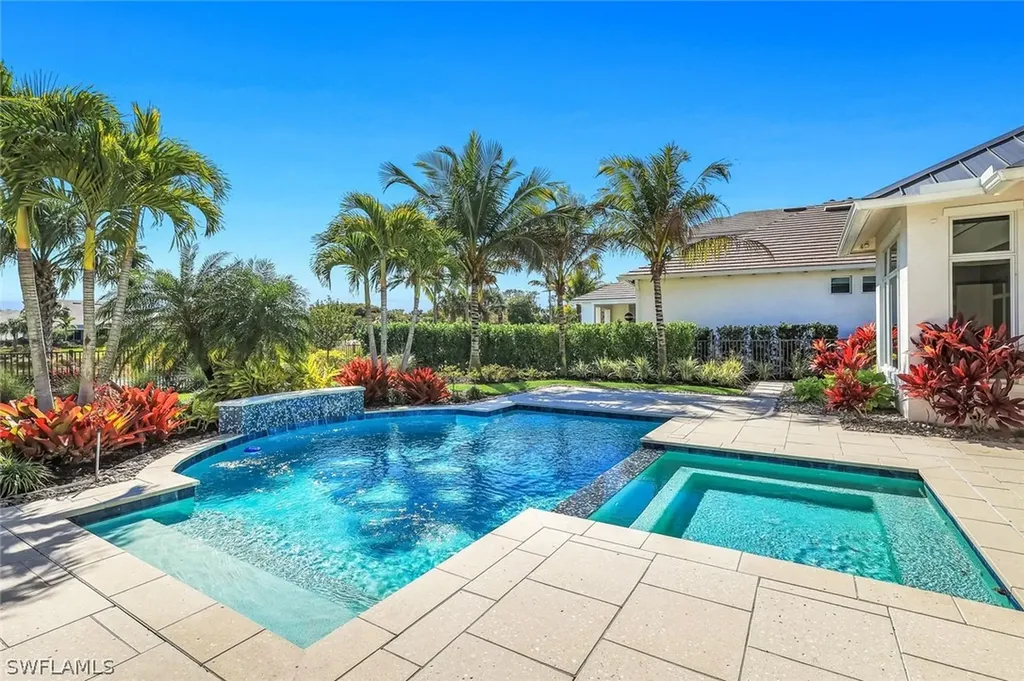 16716 Enclave Circle Naples FL 34110